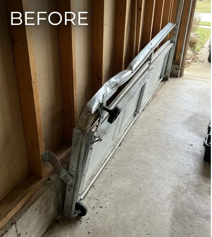 Garage door repair service